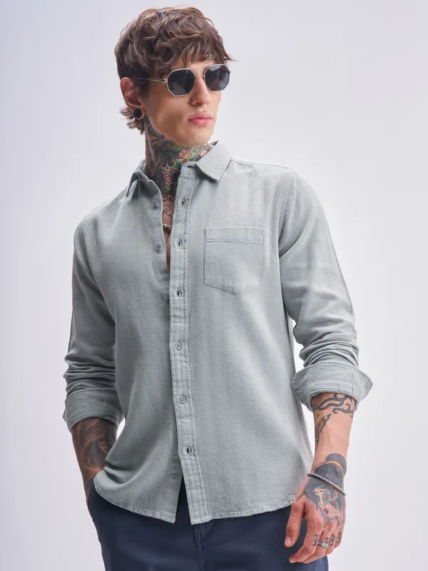 Men Slim Fit Casual Shirt