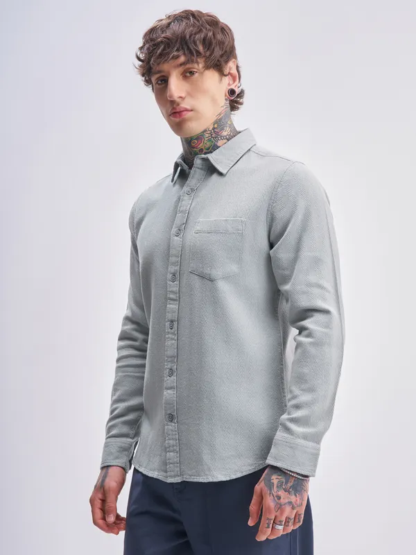 Men Slim Fit Casual Shirt