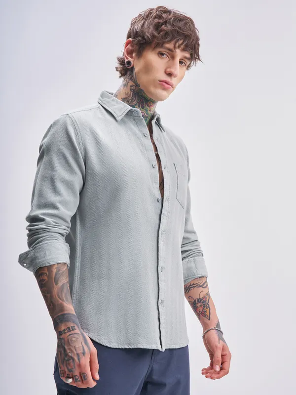 Men Slim Fit Casual Shirt