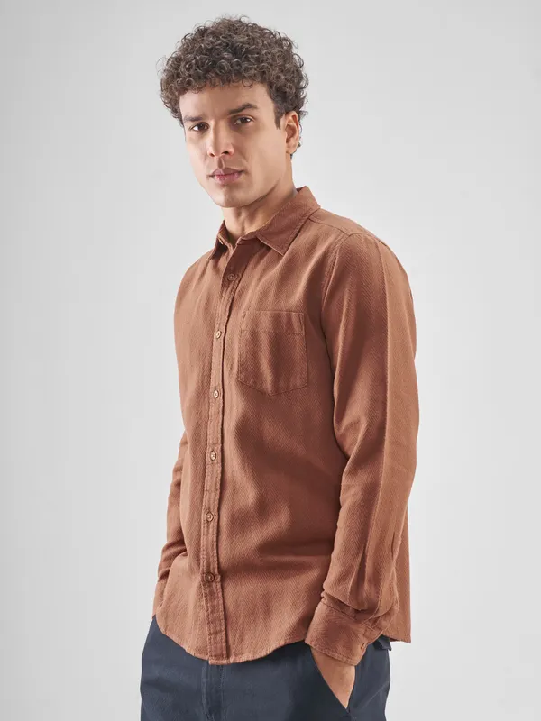 Highlander Men Brown Self Design Slim Fit Casual Shirt