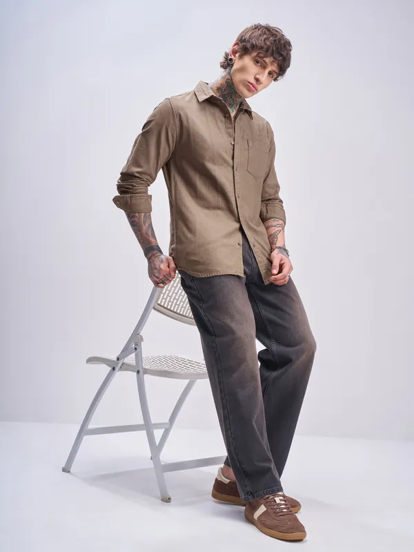 Highlander Men Tan Self Design Slim Fit Casual Shirt