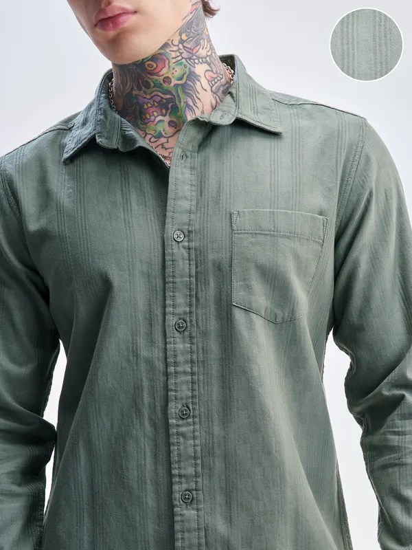 Highlander Men Green Self Design Slim Fit Casual Shirt