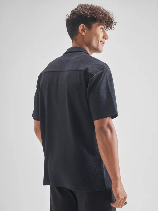 Highlander Men Navy Blue Self Design Relaxed Fit Casual Shirt