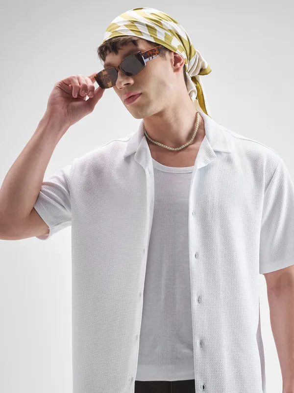 Highlander Men White Self Design Relaxed Fit Casual Shirt