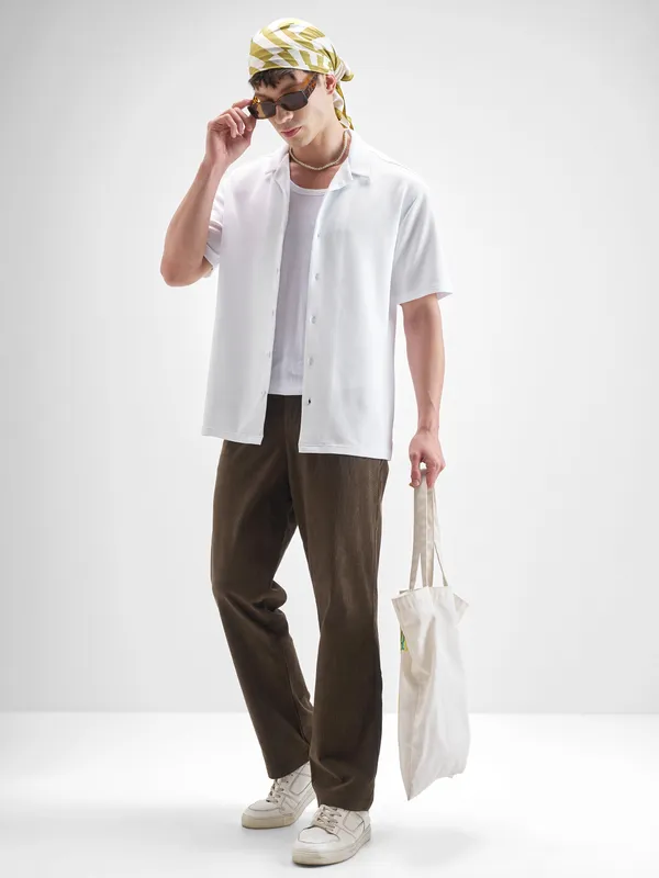 Highlander Men White Self Design Relaxed Fit Casual Shirt