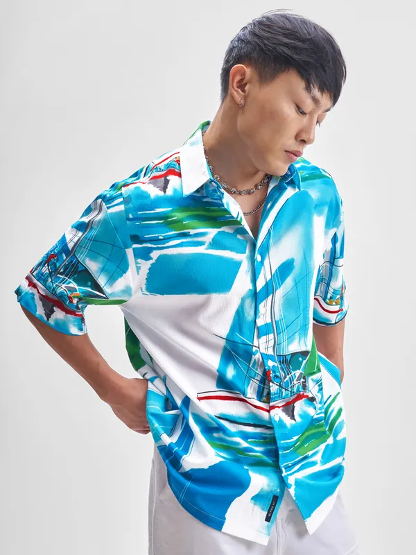 Highlander Men White Printed Relaxed Fit Casual Shirt