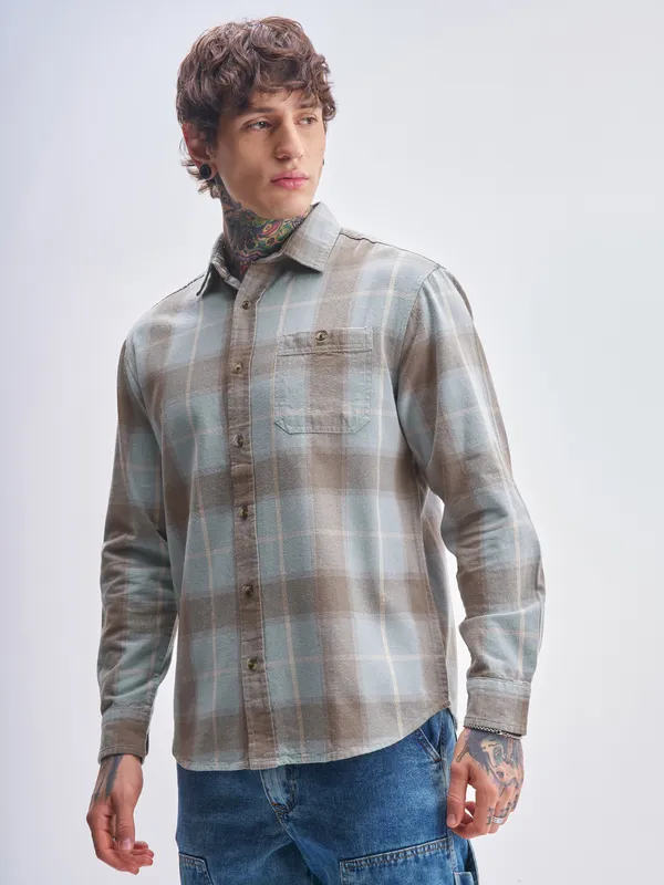 Highlander Men Blue Checked Relaxed Fit Casual Shirt