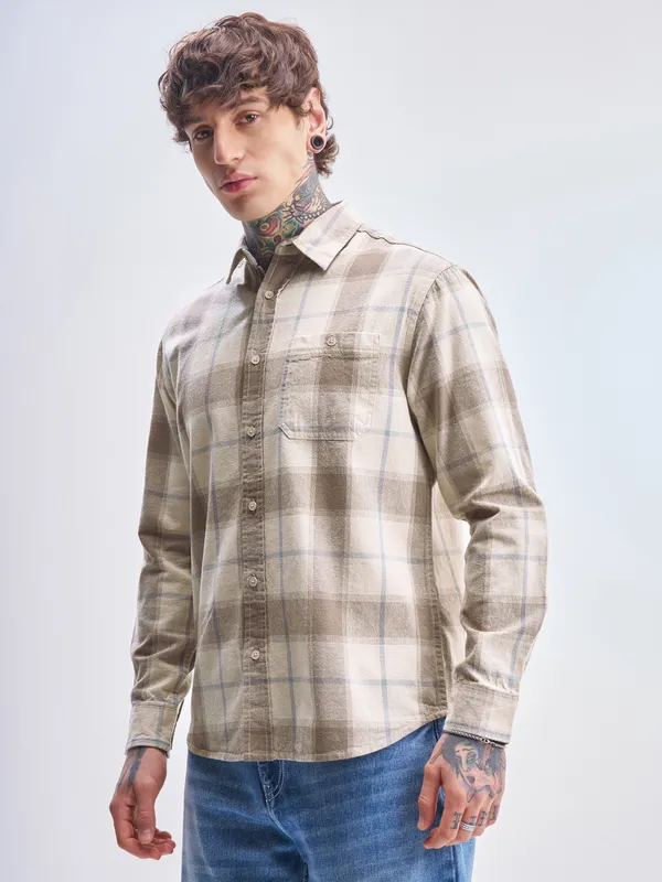 Highlander Men Brown Checked Relaxed Fit Casual Shirt