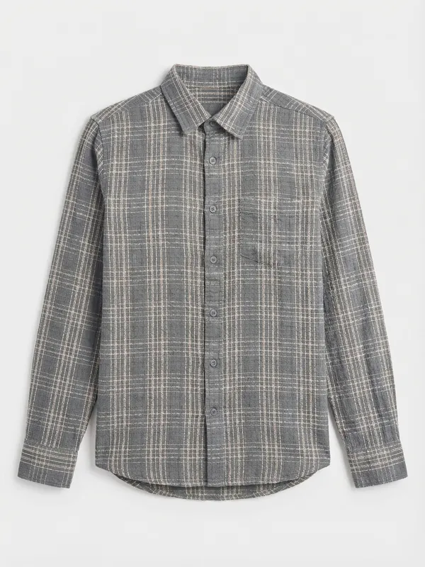 Highlander Men Blue Checked Slim Fit Casual Shirt