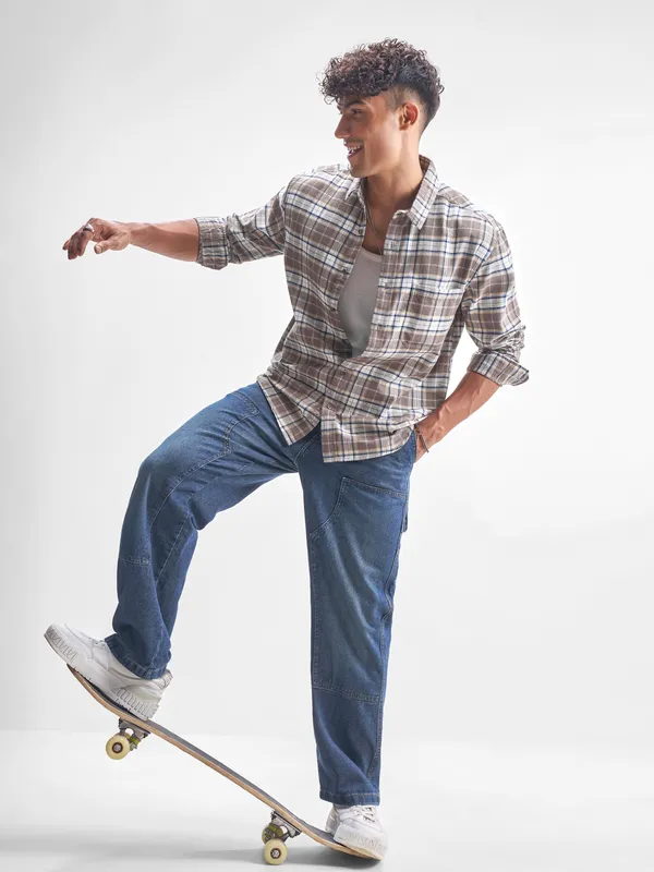 Highlander Men Beige Checked Relaxed Fit Casual Shirt