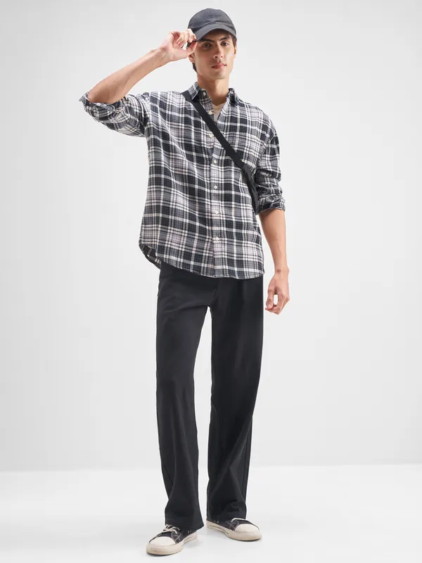 Highlander Men Charcoal Checked Regular Fit Casual Shirt