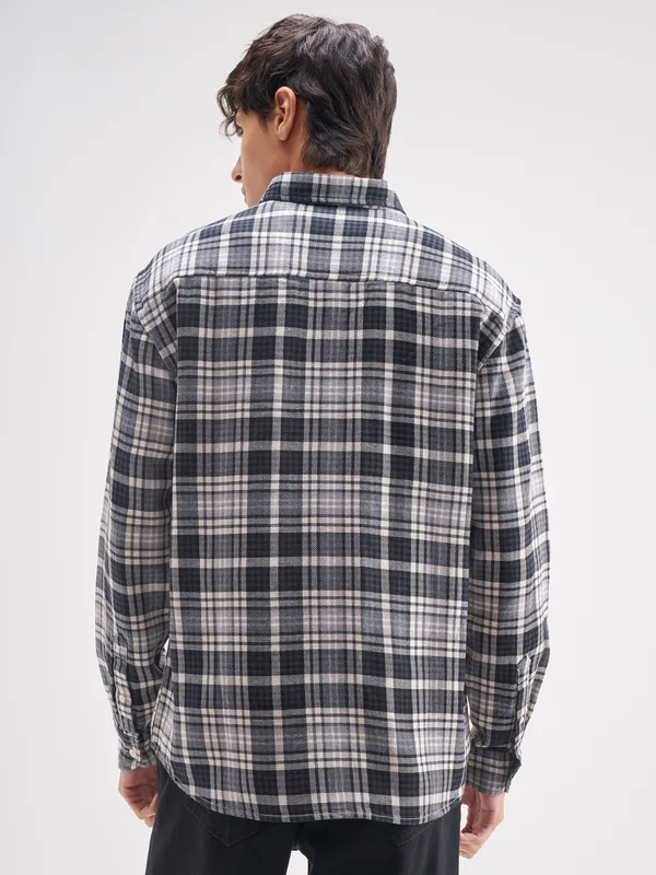 Highlander Men Charcoal Checked Regular Fit Casual Shirt