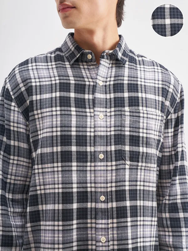 Highlander Men Charcoal Checked Regular Fit Casual Shirt