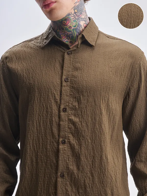 Men Relaxed Fit Casual Shirt