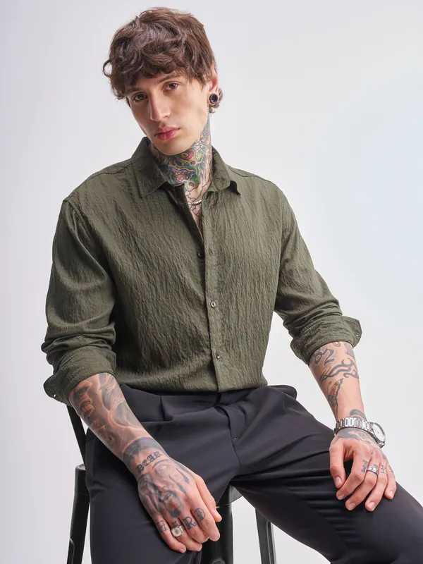 Highlander Men Olive Self Design Relaxed Fit Casual Shirt