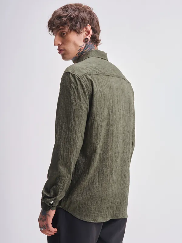 Highlander Men Olive Self Design Relaxed Fit Casual Shirt