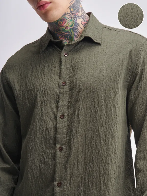 Highlander Men Olive Self Design Relaxed Fit Casual Shirt