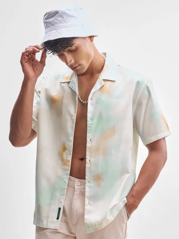 Men Relaxed Fit Casual Shirt