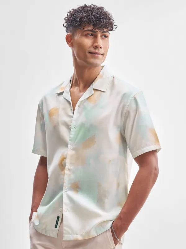 Men Relaxed Fit Casual Shirt