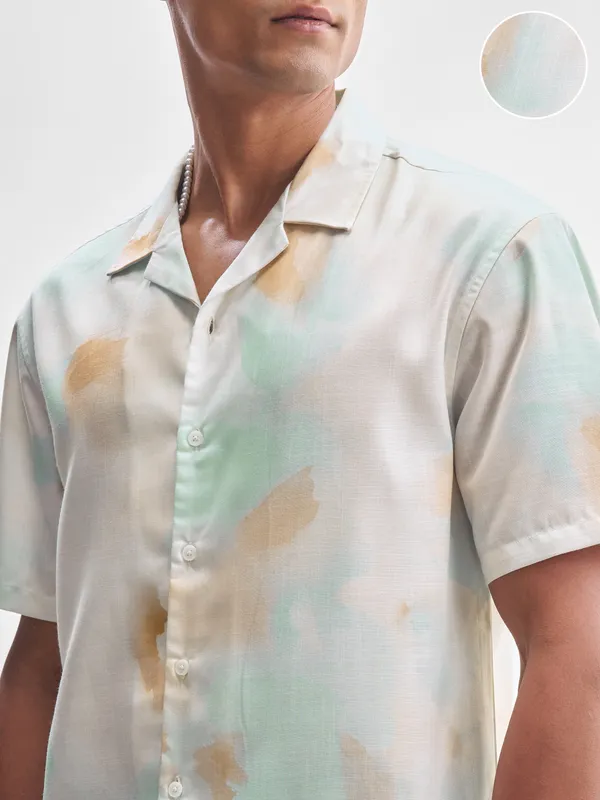 Men Relaxed Fit Casual Shirt