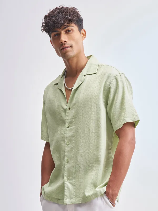 Highlander Men Green Self Design Relaxed Fit Casual Shirt