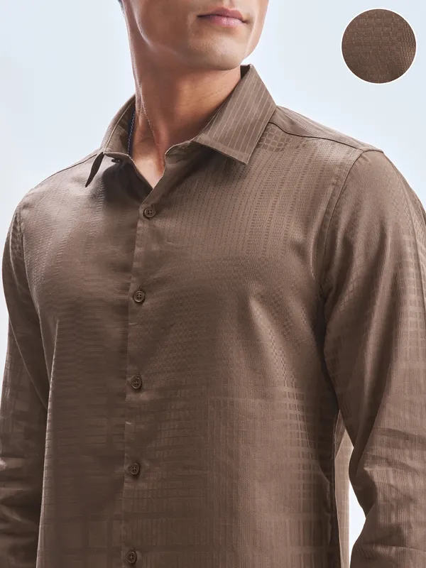 Highlander Men Brown Self Design Slim Fit Casual Shirt