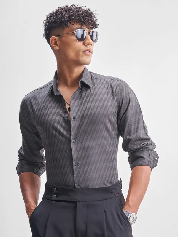 Highlander Men Charcoal Self Design Relaxed Fit Casual Shirt