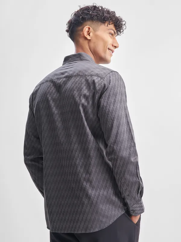 Highlander Men Charcoal Self Design Relaxed Fit Casual Shirt