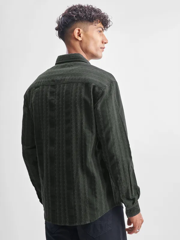 Highlander Men Green Self Design Relaxed Fit Casual Shirt