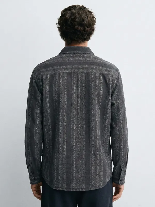 Highlander Men Charcoal Self Design Relaxed Fit Casual Shirt