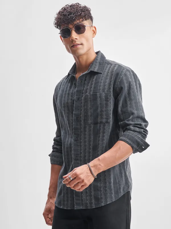 Highlander Men Charcoal Self Design Relaxed Fit Casual Shirt