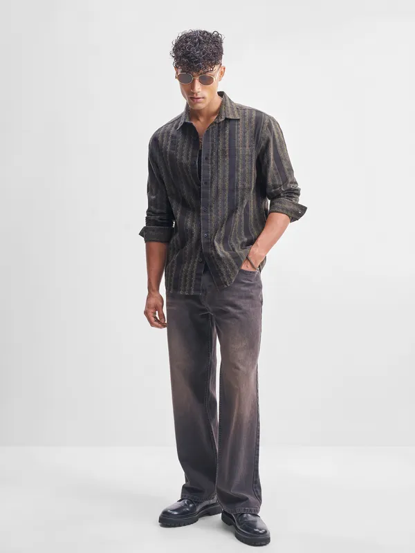 Highlander Men Brown Self Design Relaxed Fit Casual Shirt