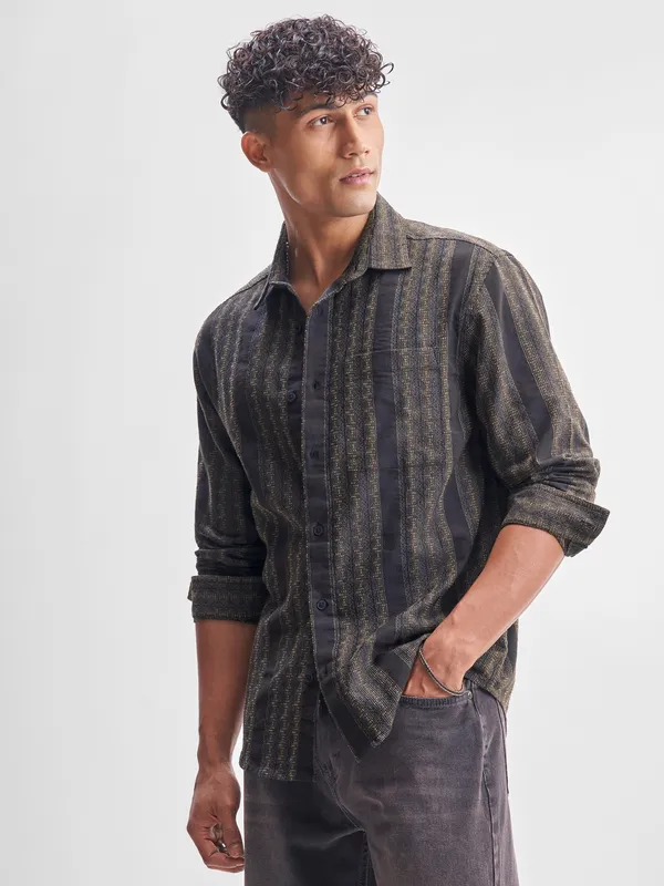 Highlander Men Brown Self Design Relaxed Fit Casual Shirt