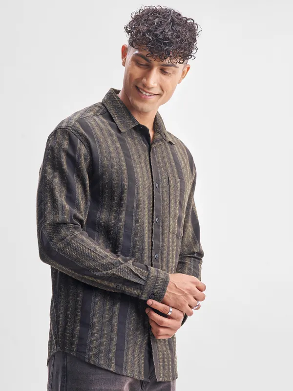 Highlander Men Brown Self Design Relaxed Fit Casual Shirt