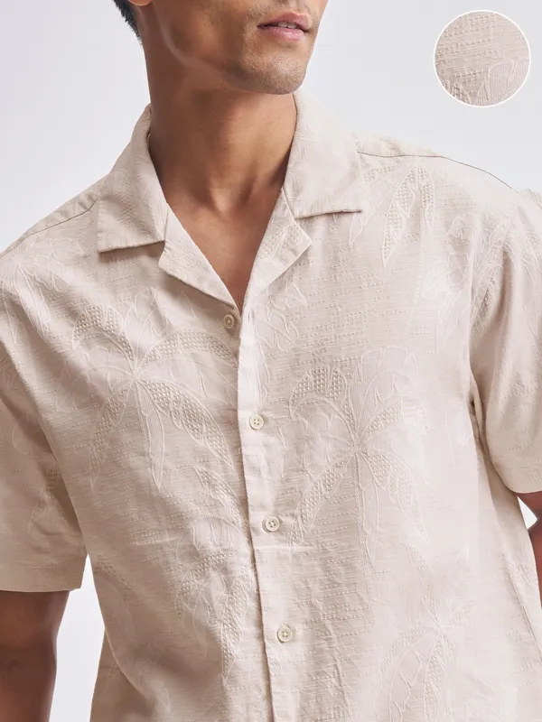 Highlander Men Beige Self Design Relaxed Fit Casual Shirt