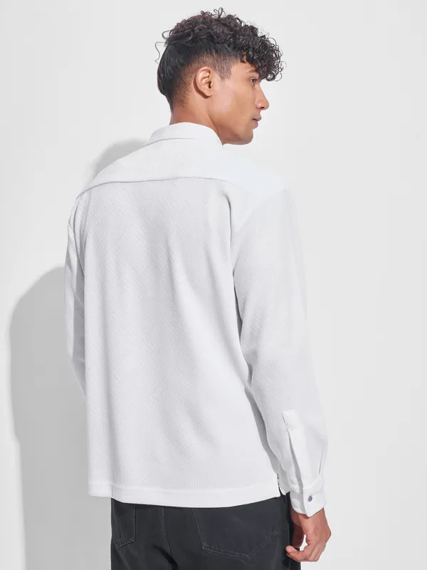 Highlander Men White Self Design Oversized Fit Casual Shirt