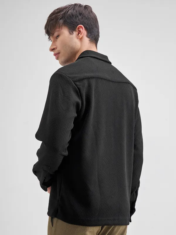 Highlander Men Black Self Design Relaxed Fit Casual Shirt