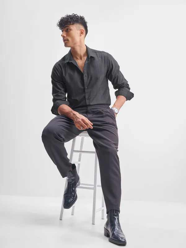 Men Slim Fit Casual Shirt