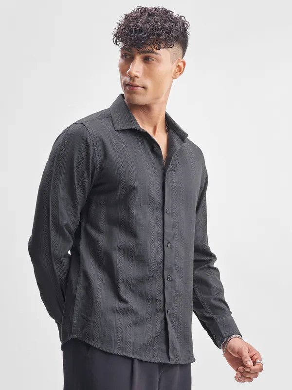 Men Slim Fit Casual Shirt