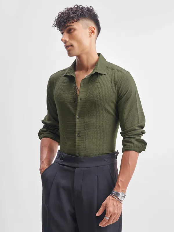 Highlander Men Olive Self Design Slim Fit Casual Shirt