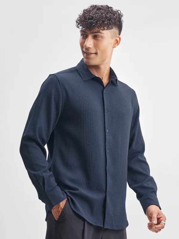 Men Slim Fit Casual Shirt