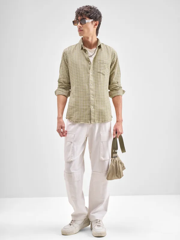 Highlander Men Yellow Checked Regular Fit Casual Shirt