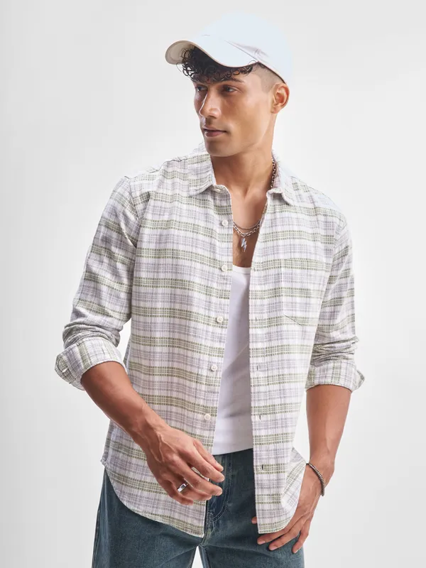 Highlander Men Green Checked Slim Fit Casual Shirt