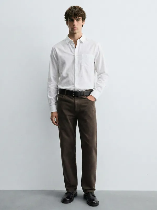 Highlander Men White Self Design Slim Fit Casual Shirt