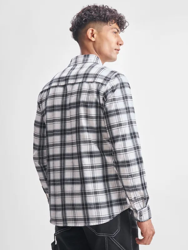 Highlander Men Black Checked Slim Fit Casual Shirt