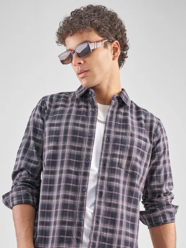 Highlander Men Black Checked Slim Fit Casual Shirt