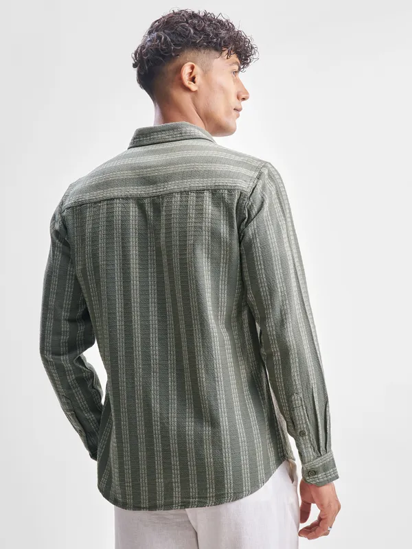 Highlander Men Green Self Design Slim Fit Casual Shirt