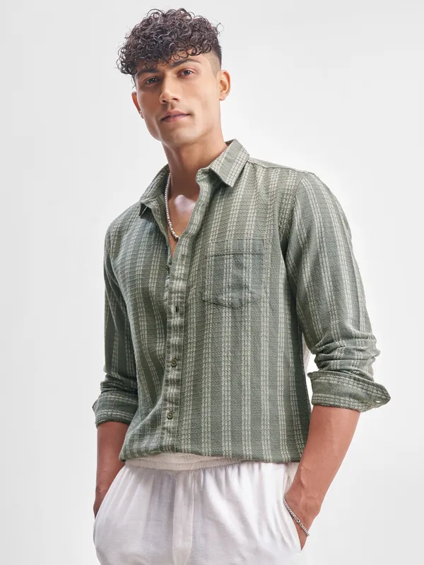 Highlander Men Green Self Design Slim Fit Casual Shirt