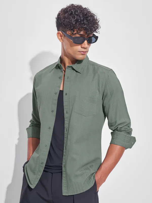 Highlander Men Olive Self Design Slim Fit Casual Shirt