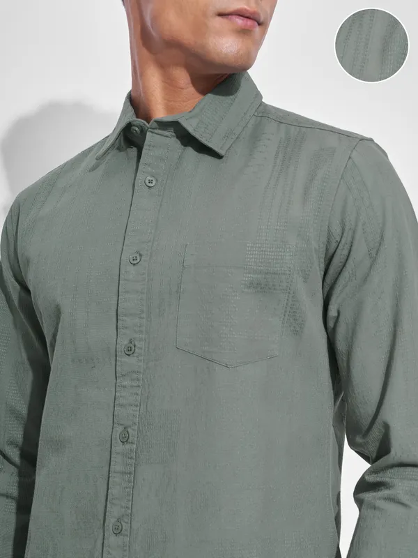 Highlander Men Olive Self Design Slim Fit Casual Shirt